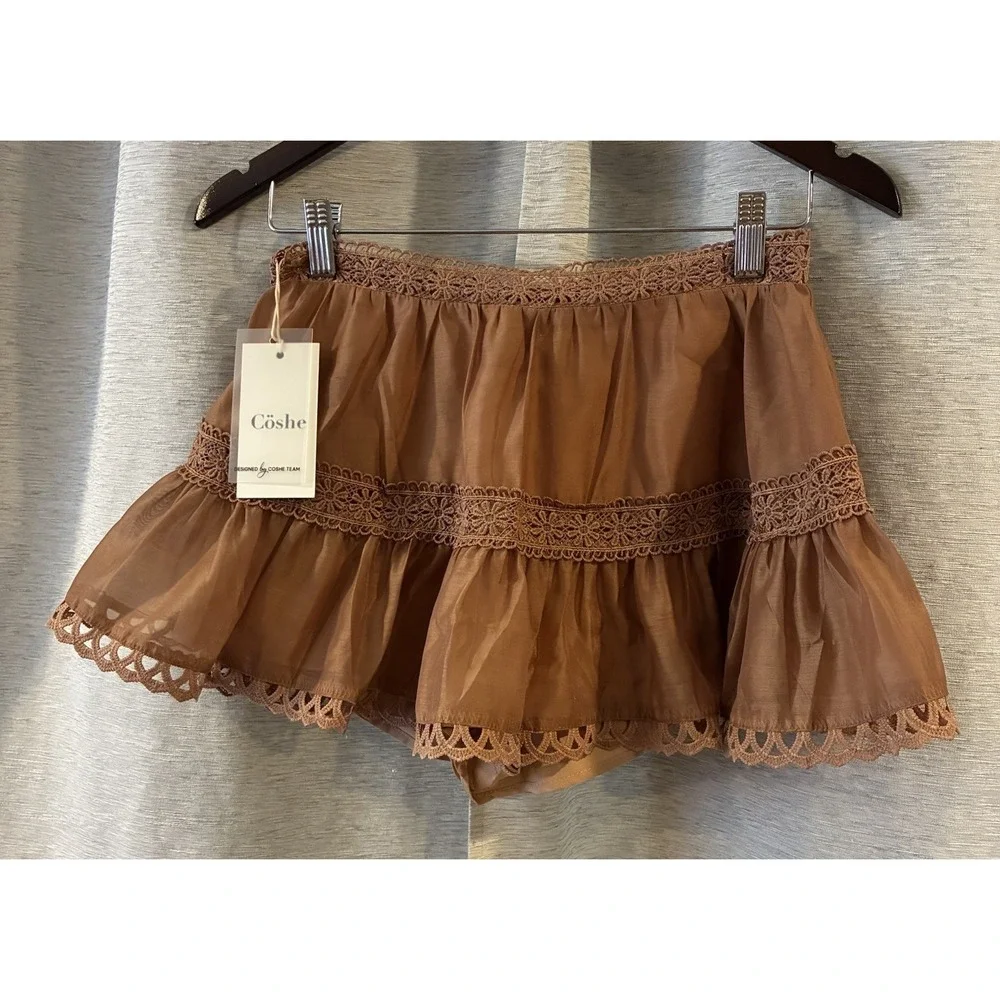 Coshe Floral Mini Skirt NWT Size‎ Medium Festival